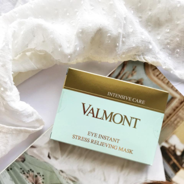 Valmont Eye Instant Stress Relieving Mask Wygładzające płatki pod oczy 1x2 szt