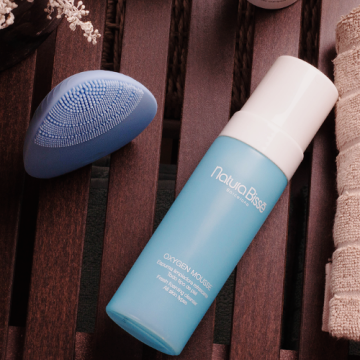 Natura Bisse Oxygen Mousse Odświeżająca pianka do mycia twarzy 150ml