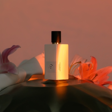 L'Orchestre Parfum Bouquet Encore Latte - czyste perfumy