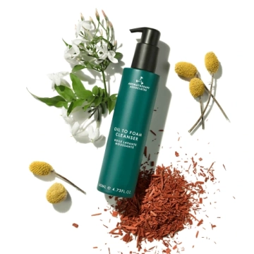 Aromatherapy Associates Oil To Foam Cleanser