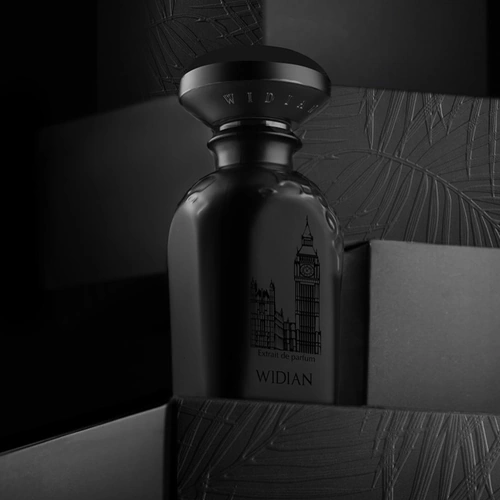 Widian London Black Edition na tle czarnych pudełek