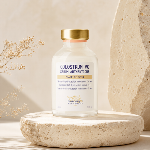 Biologique Recherche Colostrum VG – intensywne serum nawilżająco-lipidowe do skóry odwodnionej i niedożywionej.