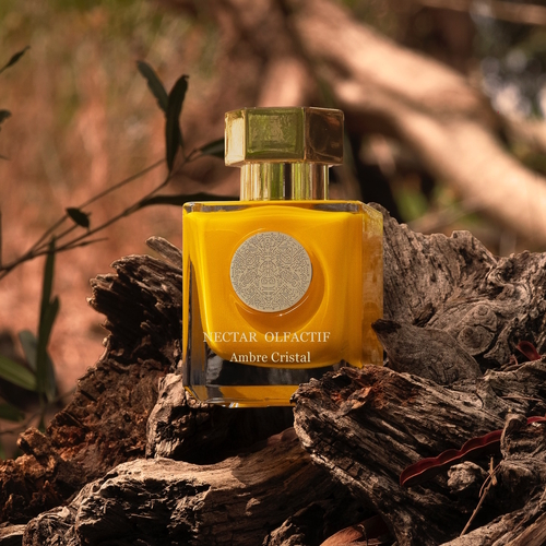 Nectar Olfactif Ambre Cristal – niszowe perfumy bursztynowe, przyprawowe, różane, kadzidlane, skórzane i drzewne.