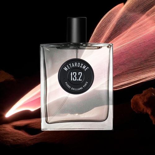 Pierre Guillaume Paris 13.2 Métarôsme – niszowe perfumy różane o mineralnym, drzewnym, słonym i abstrakcyjnym charakterze.