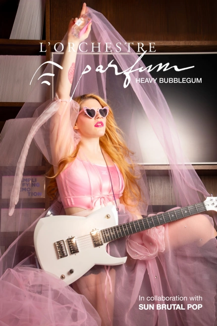 L’Orchestre Parfum Heavy Bubblegum – owocowo-gourmandowe perfumy inspirowane energią koncertu i gumą balonową.